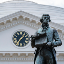 Thomas Jefferson statue in front of the Rotunda